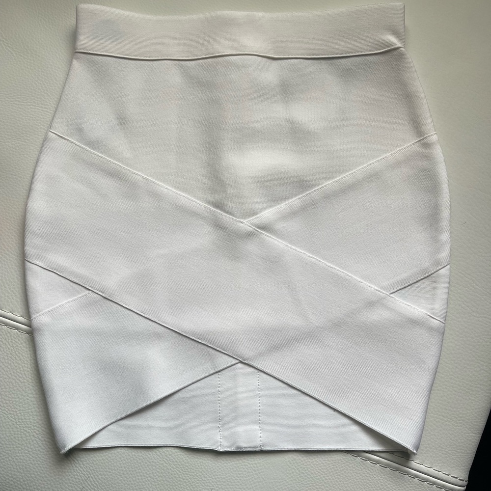 NWOT white bandage skirt SZ S
